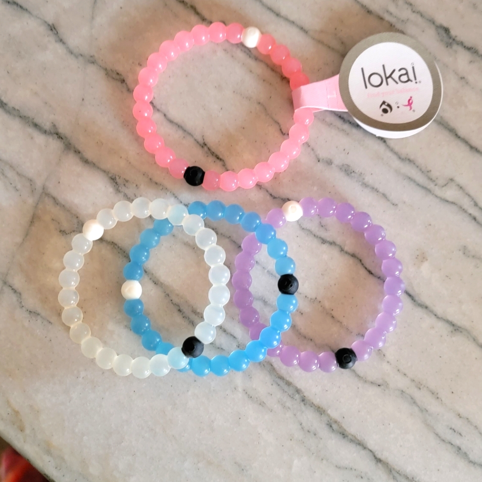 Lokai Lot Of 4 38$